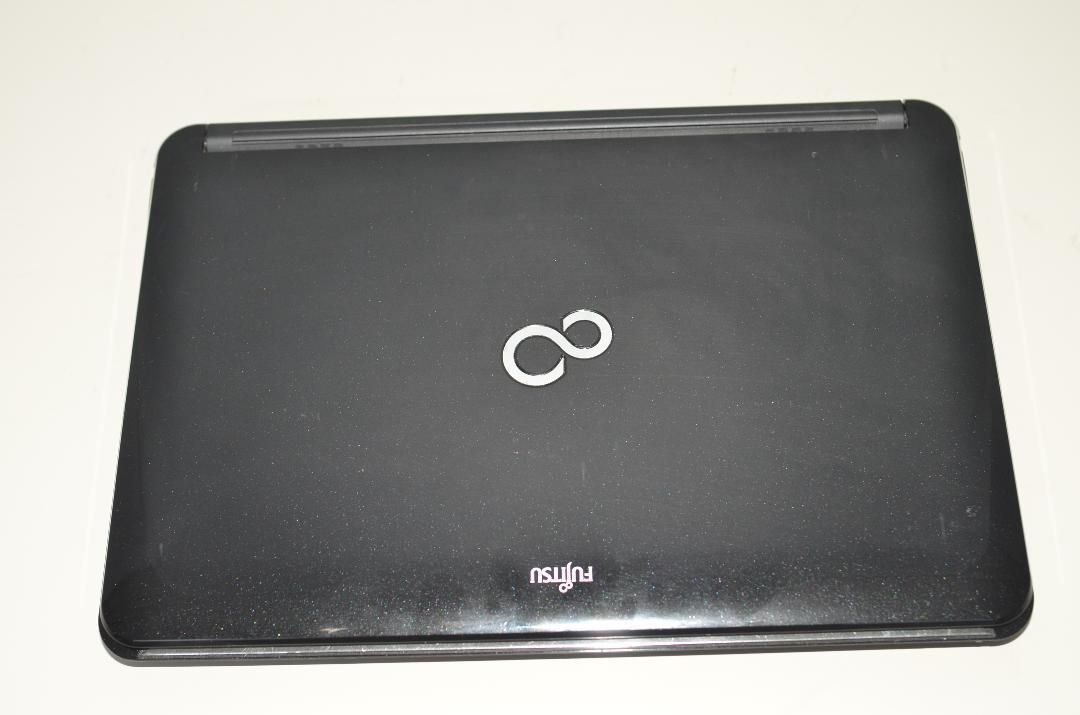 中古良品ノートパソコン 富士通 AH54/D Windows11+office 第二世代i3/15.6インチ/無線内蔵/メモリー8GB/HDD640GB/WEBカメラ/DVDマルチ搭載 中古良品ノートパソコン Windows11+office 富士通 AH54/D 高性能 第二