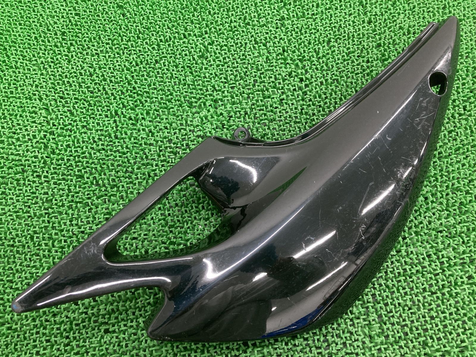 バリオスII サイドカバー 左 36001-1578 カワサキ 純正 中古 バイク 部品 ZR250B BALIUSII バリオス2 修復素材やペイント素材に 品薄