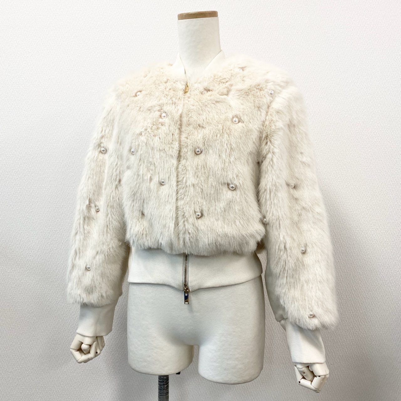 ステラマッカートニーのFUR FREE FURのジャンバー