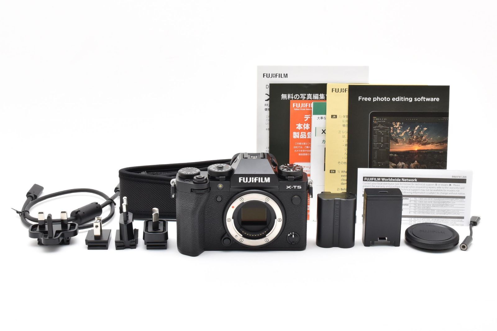 ⭐️バリアングル液晶搭載⭐️Canon Kiss X5 キャノン デジタル一眼