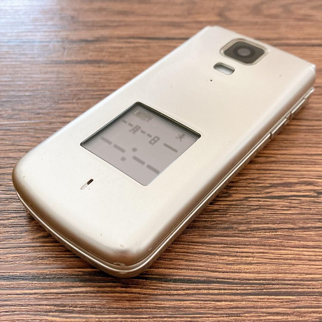 新品 au 簡単ケータイ K010 ガラケー　整理番号7 新品 au 簡単ケータイ K010 ガラケー 整理番号7