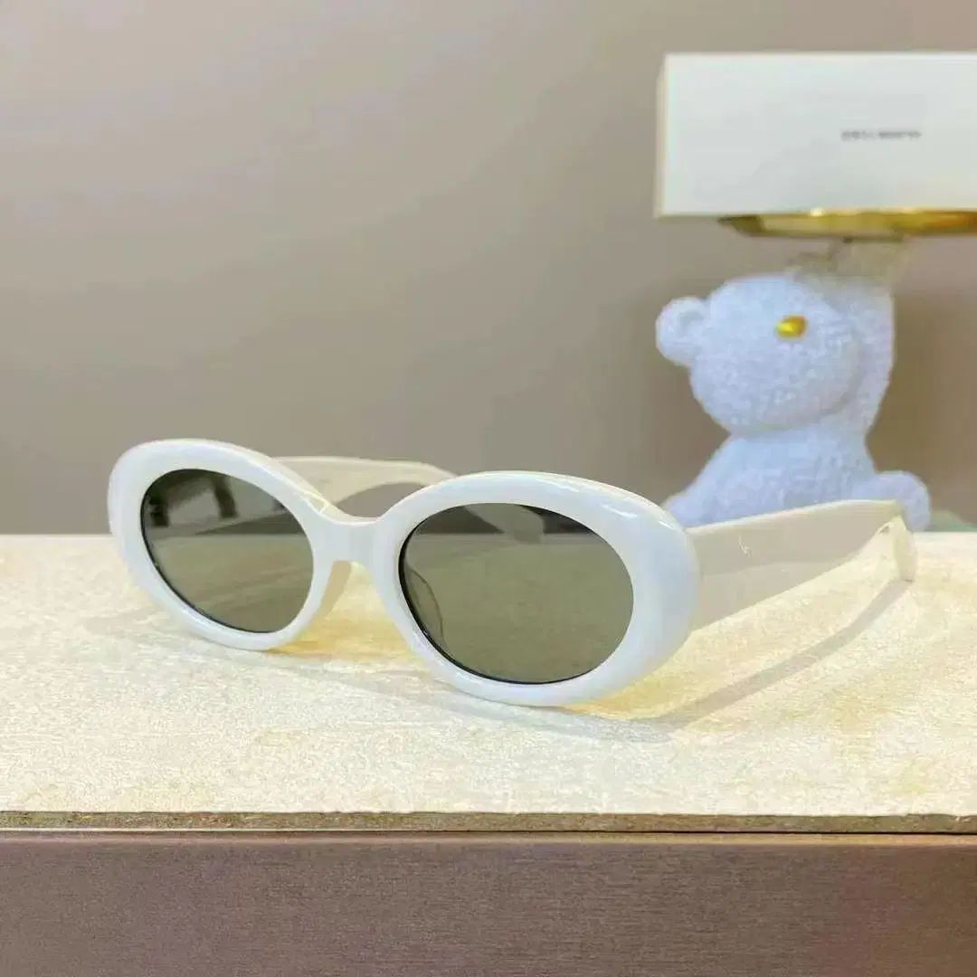 GENTLE MONSTER サングラス　MM107-W2 Gentle Monster MM107 01 – SVRN