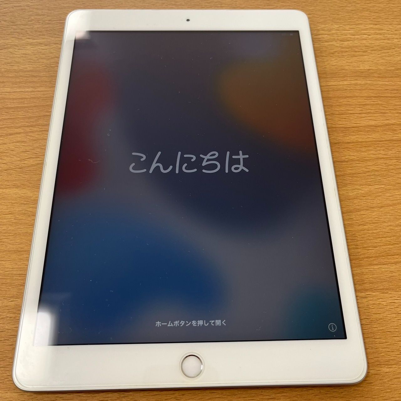 【EL2】iPad第7世代32gbWi-FiシルバーKT5776