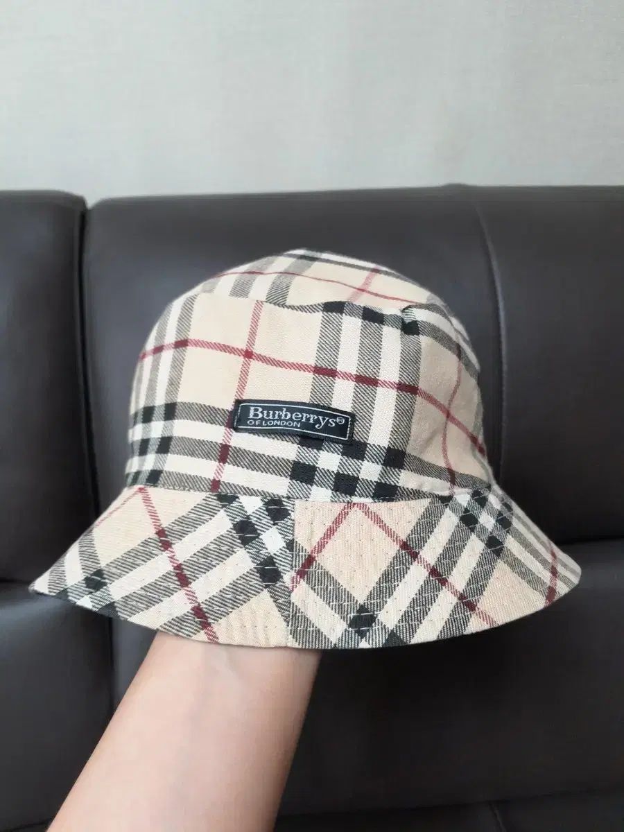 BURBERRY リバーシブル バケットハット 正規品BURBERRY バケットハット