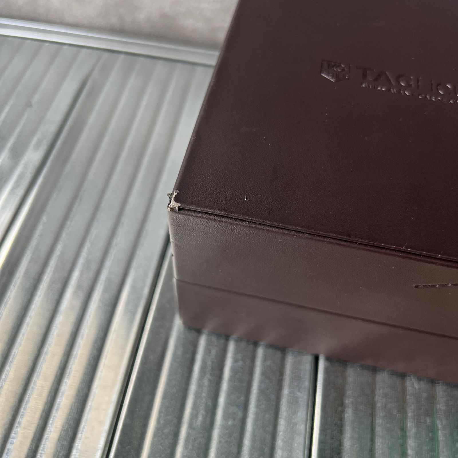 タグホイヤー　空箱　ケース　取扱説明書 空き箱 タグ ホイヤーTAG Heuer 時計 ケース 説明書 - メルカリ