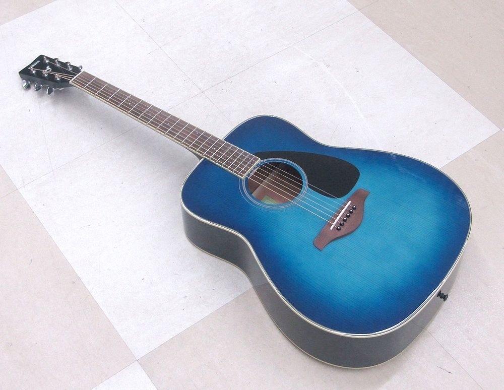 ヤマハ YAMAHA アコースティックギター FG SERIES ブルー FG820SB ソフトケース付属