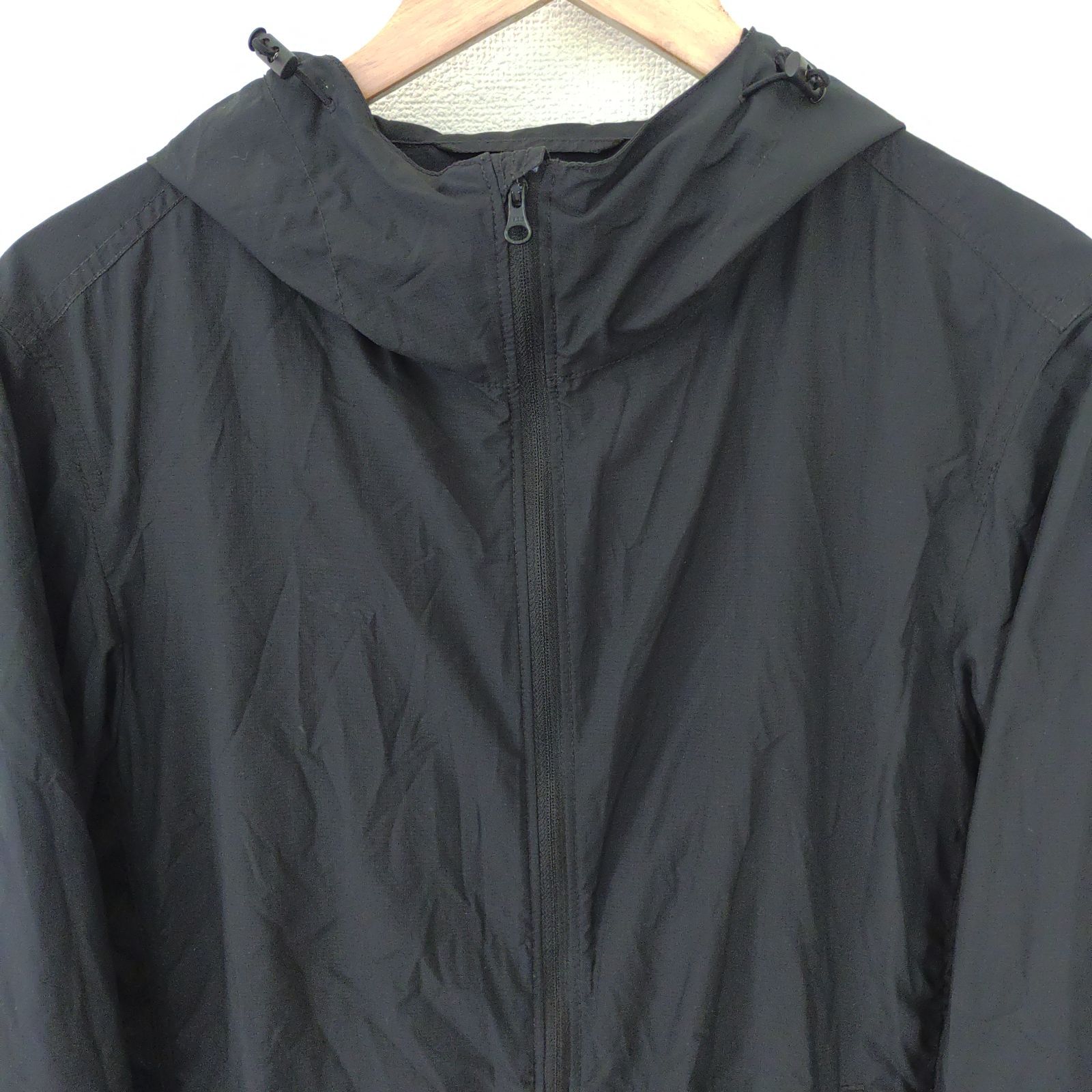 w^)b UNIQLO ユニクロ 139257 ポケッタブルパーカ ウィンド