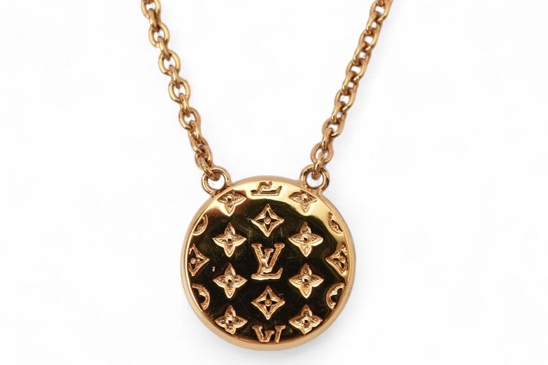 ルイヴィトン ネックレス LOUIS VUITTON コリエ L to V M69643 ルイヴィトン ネックレス LOUIS VUITTON コリエ L to V M69643