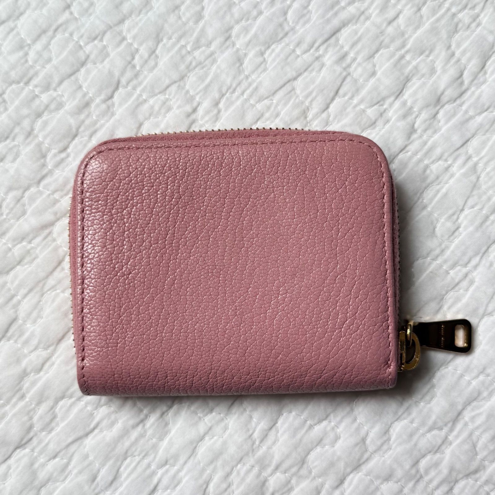 【美品】 miu miu ミュウミュウ マドラスコンパクトウォレット miu miu ミュウミュウ マドラスフィオッココンパクトウォレット