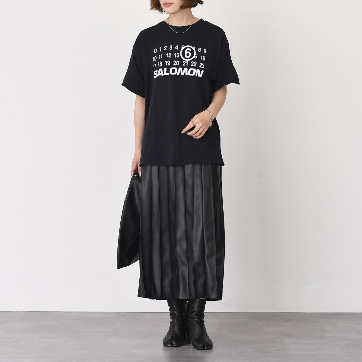 MM6 × SALOMON コラボ レディースTシャツ S52GC0345 MM6 × SALOMON シームレスTシャツ S52GC0345 M20101 (MM6 Maison