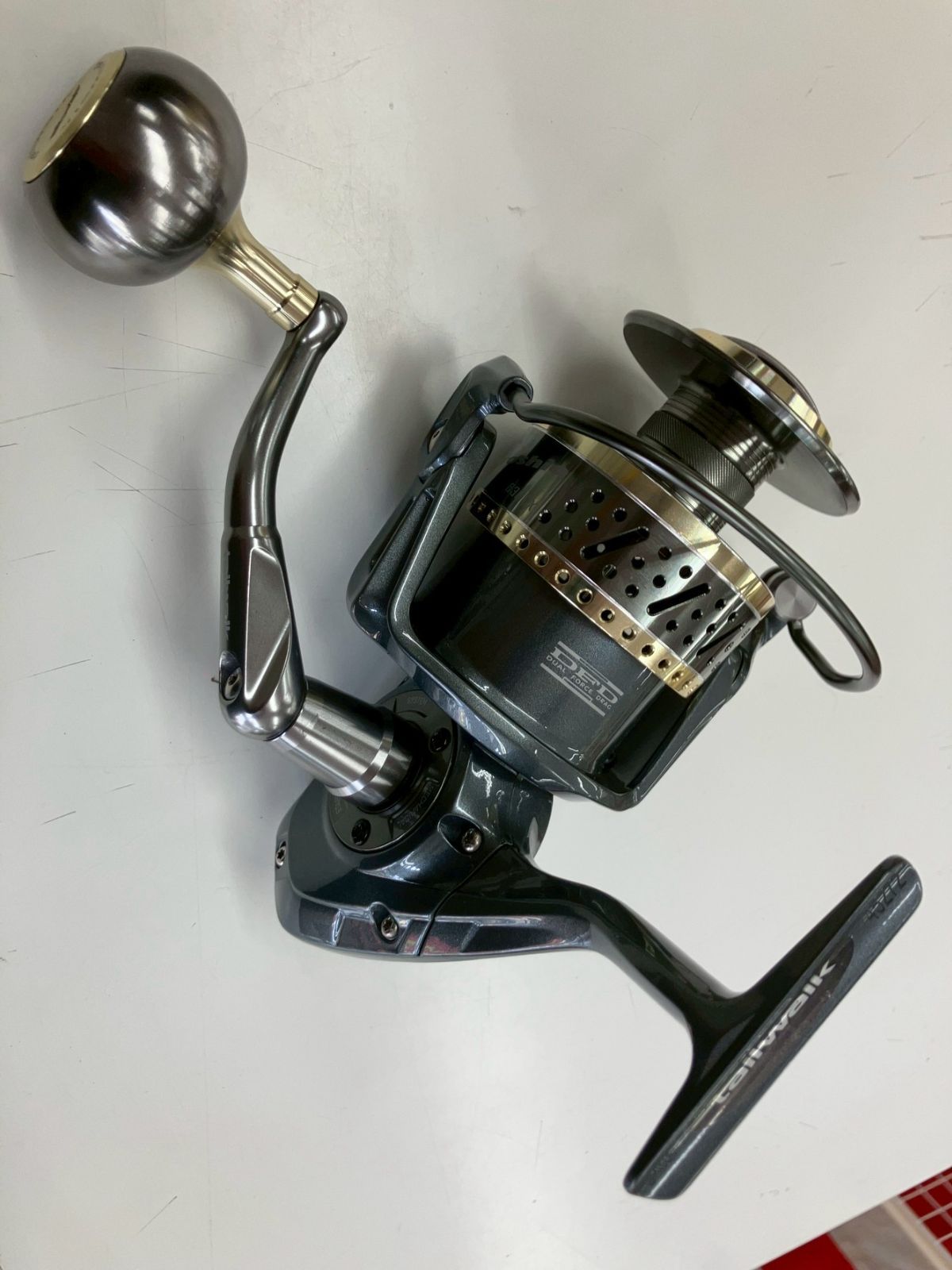 テイルウォーク KUROSHIO 63HGX 中古品（12）スピニングリール
