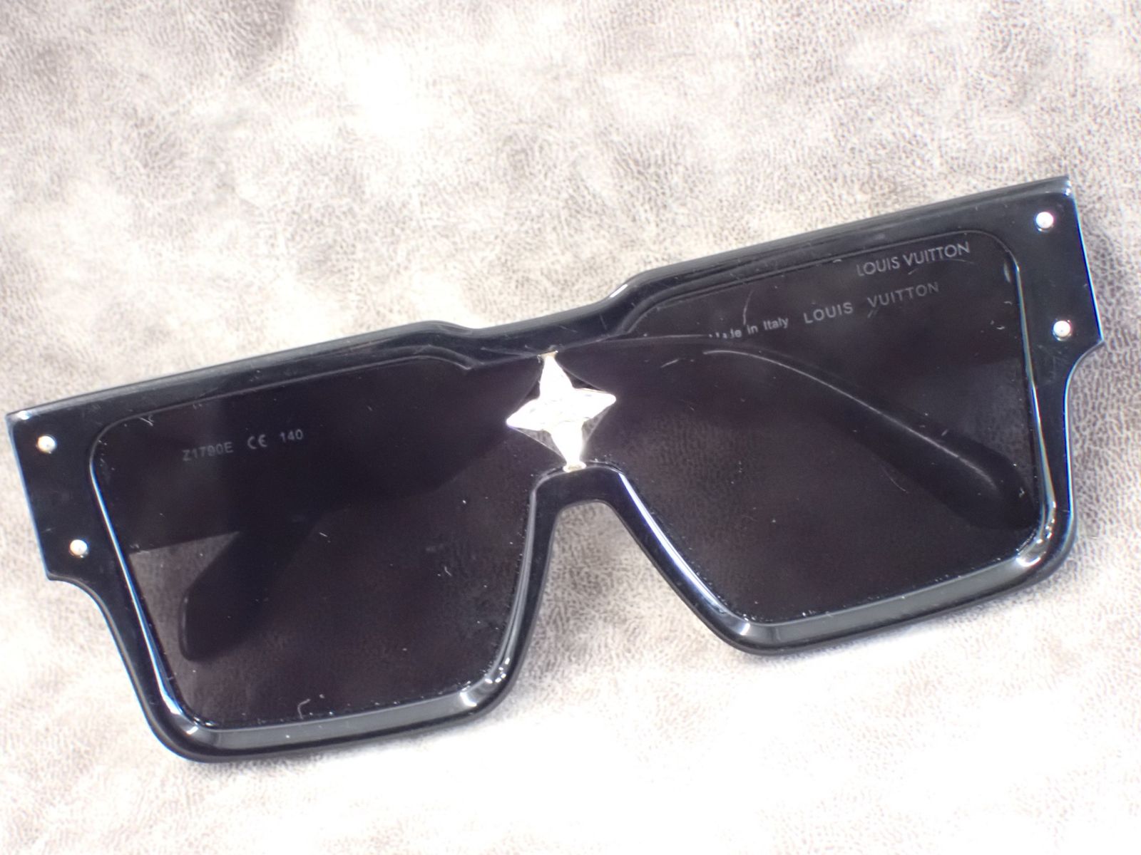 ルイヴィトン サングラス サイクロン Z1790E メガネ ルイヴィトン サングラス サイクロン Z1790E メガネ