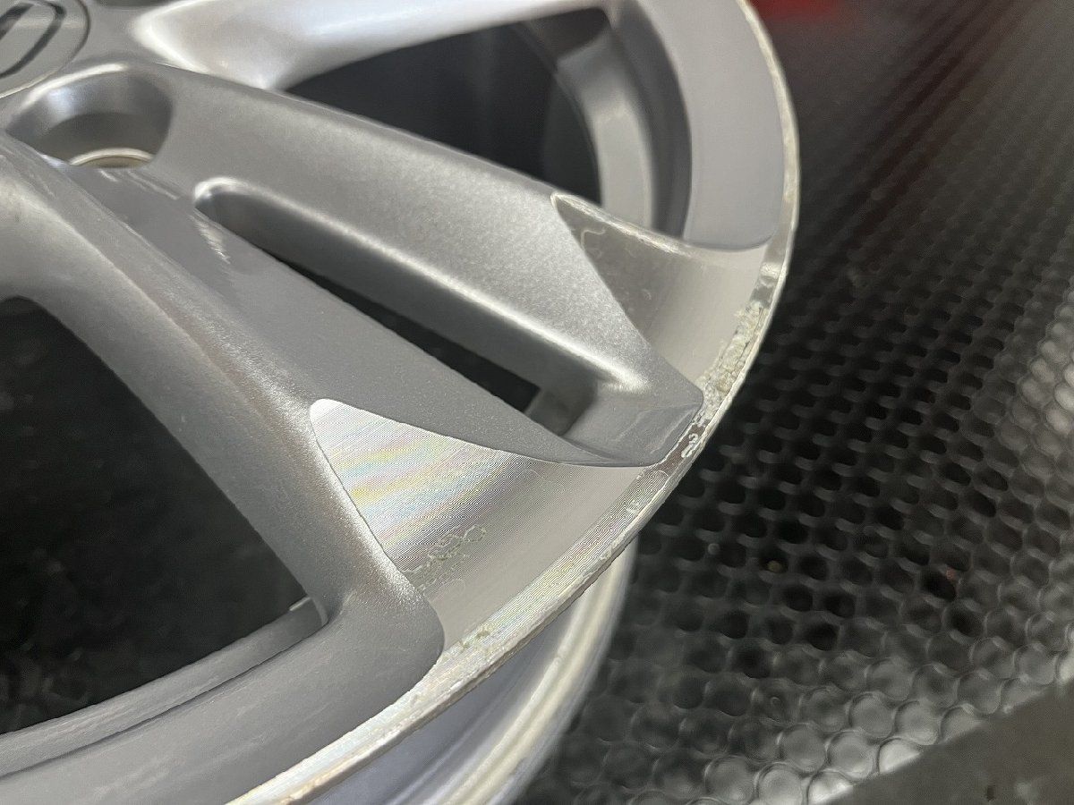 アルミストレッチャー ビニルレザークリーム TB-1348(65X190X80CM) 24-7166-00 1入り アルミストレッチャー ビニルレザークリーム TB-1348(65X190X80CM) 24