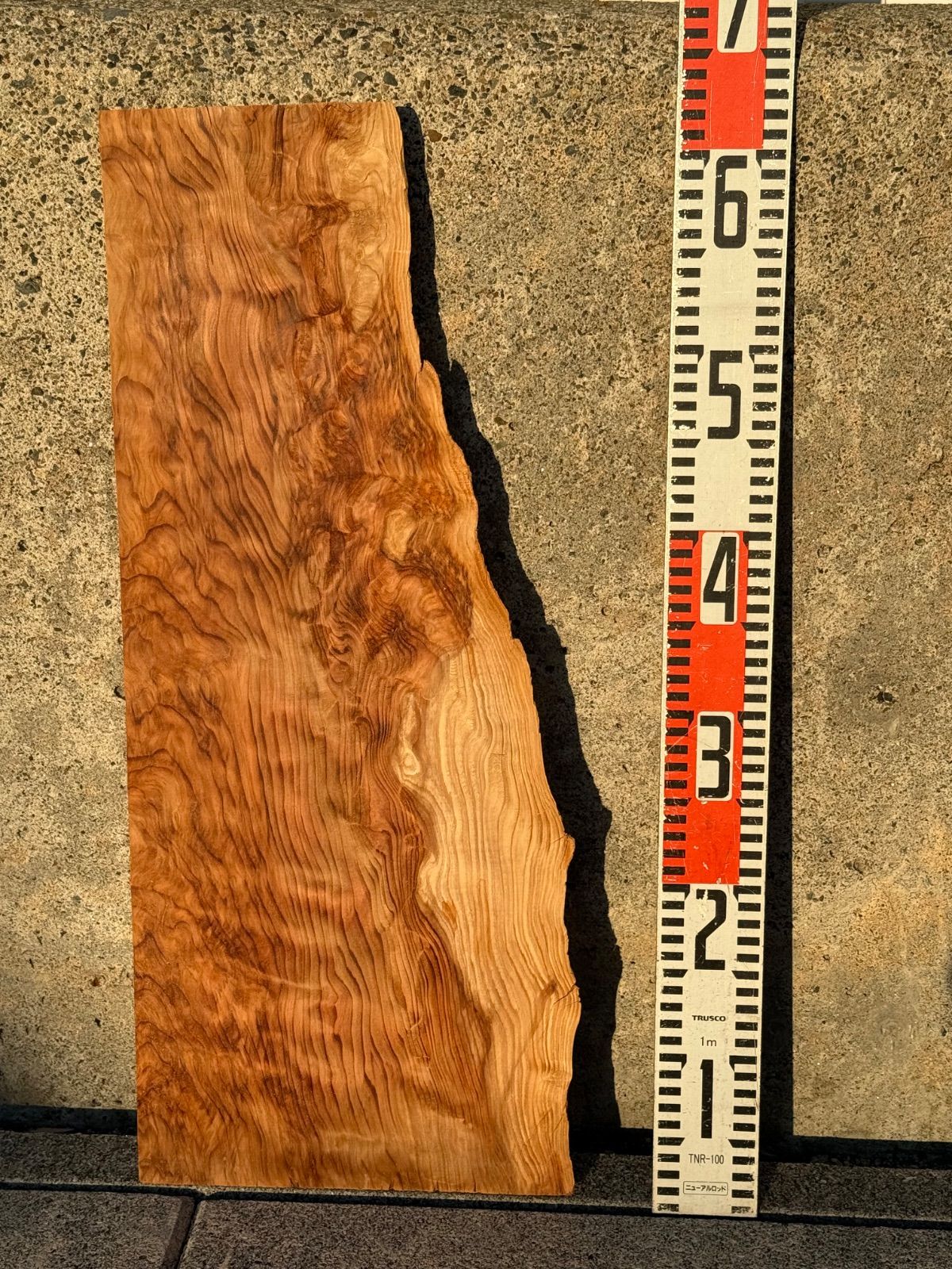 レアな油杢 】杉 板 一枚板 無垢材 木工 DIY 素材 杉 一