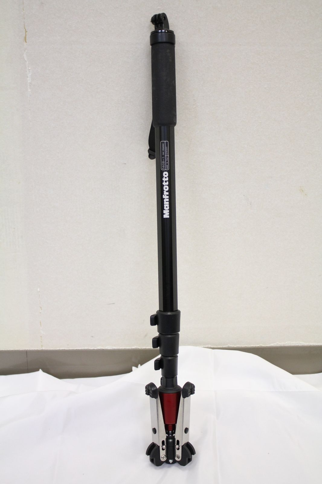 返品保証 マンフロット Manfrotto 560B-1 一脚 M5375