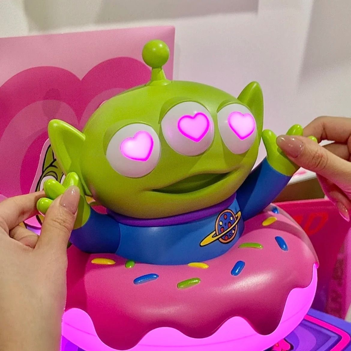 日本未発売 トイストーリー エイリアン ルーム ライト ランプ ギフト