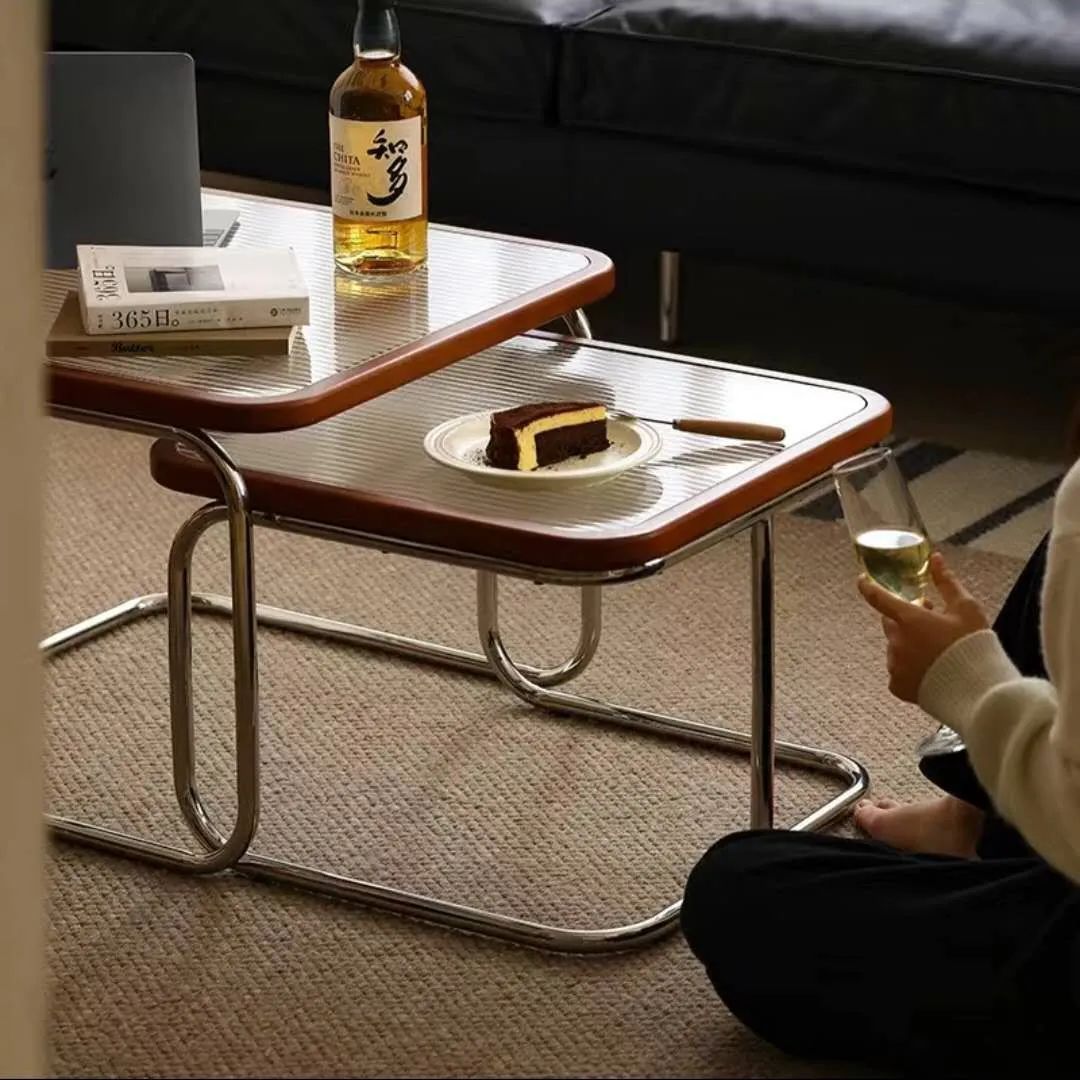 センターテーブル