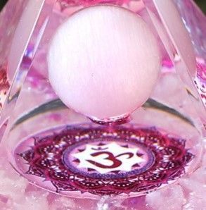 龍神　オルゴナイト　ピラミッド　神社　ヒーリング効果　リラックス　癒やし　安定 龍神 オルゴナイト ピラミッド 神社 ヒーリング効果 リラックス