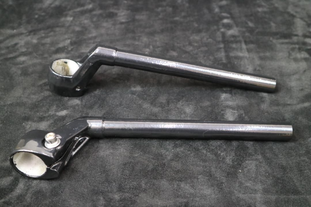 ＣＢＸ純正ハンドル　黒＋車種専用　取り付け用　延長アダプター変換 CBX純正ハンドル 黒＋車種専用 取り付け用 延長アダプター変換