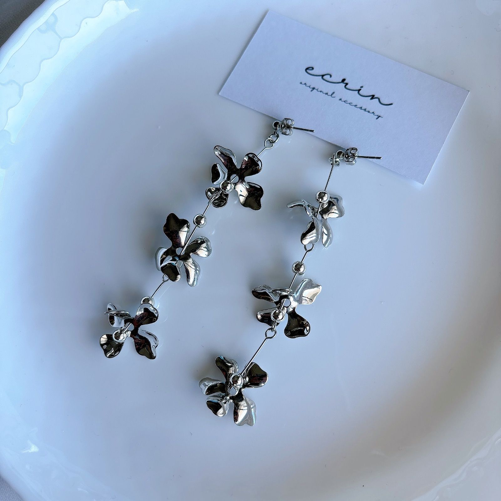 1618】シルバー フラワー 大ぶり ハンドメイド アクセサリー ピアス 