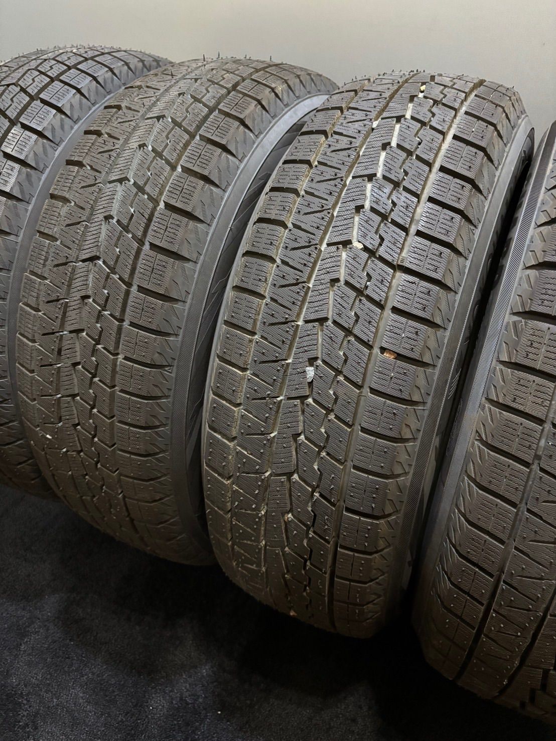 イボ付 185|60R15 YOKOHAMA|ice GUARD iG70 23年製 スタッドレス 4本 ヨコハマ アイスガード アクア ヤリス フィット 2-J377