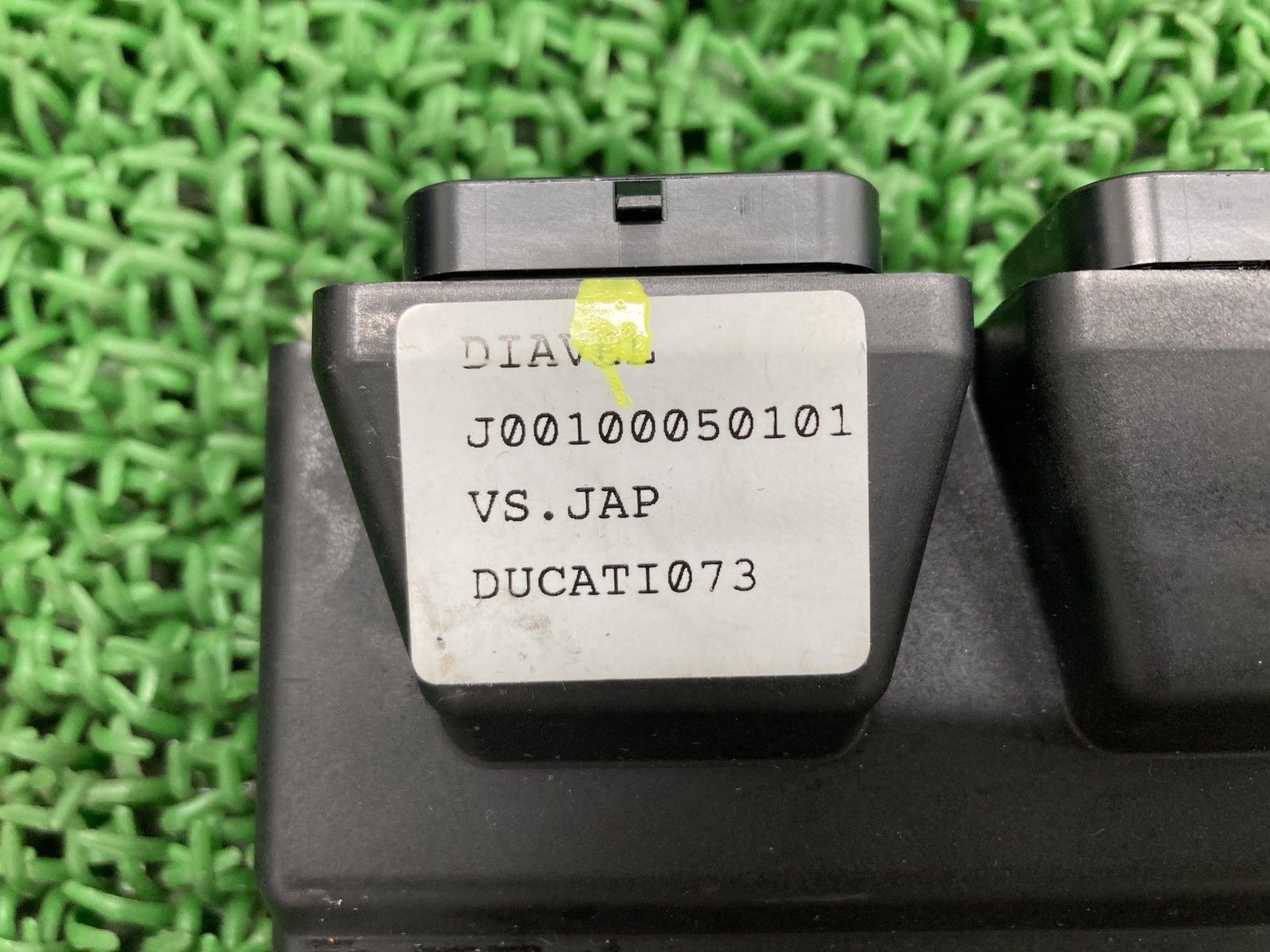 ムルティストラーダ1200 ECU ドゥカティ 純正 バイク 部品 ECM