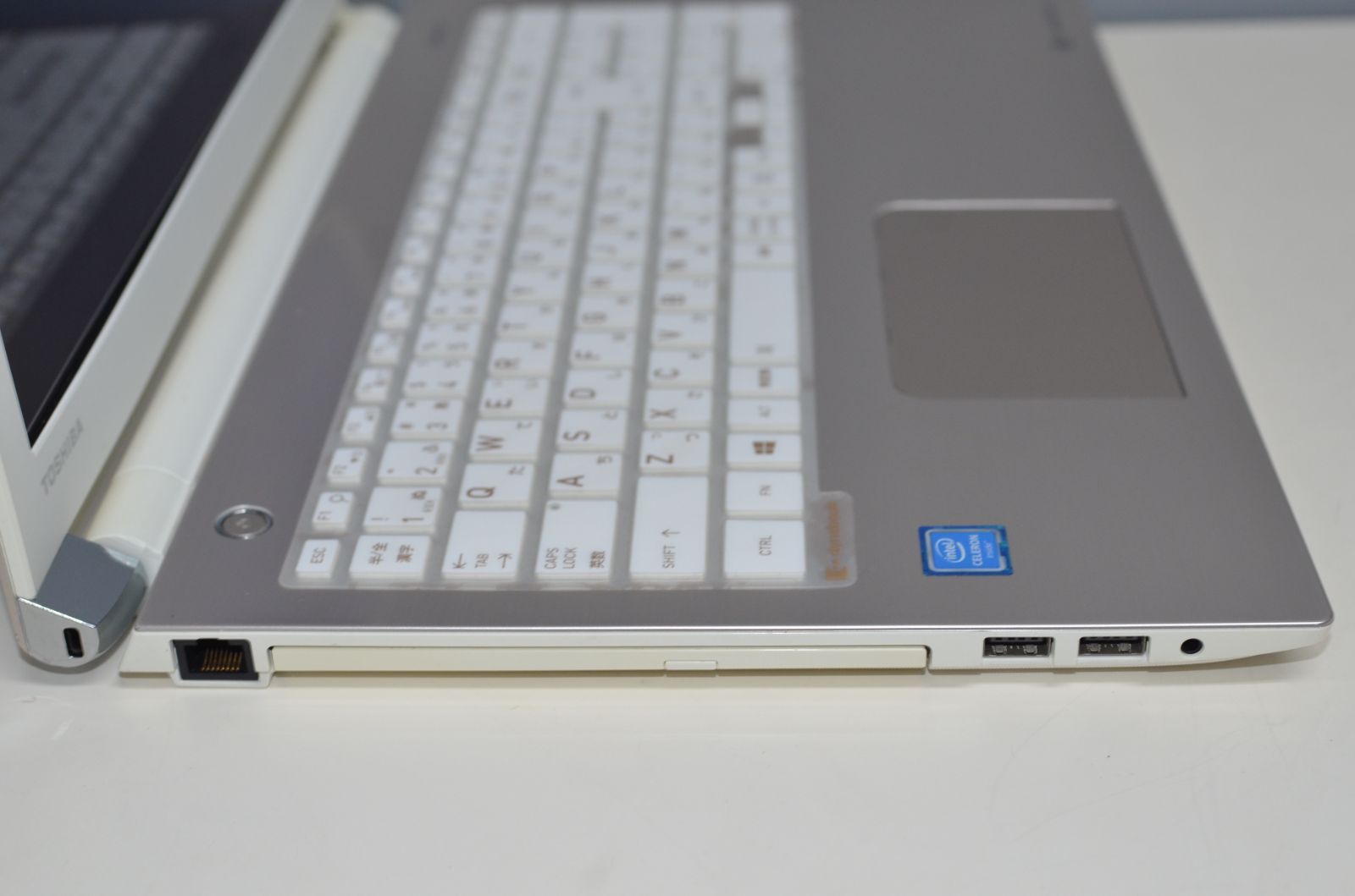 中古良品ノートパソコン 東芝 T45/EG Windows11+office 爆速SSD240GB