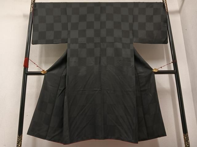 平和屋着物●男性 色無地 市松地紋 羊羹色 正絹 AABB0379ph