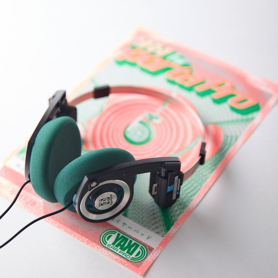 PORTAPROヘッドホン シルバー