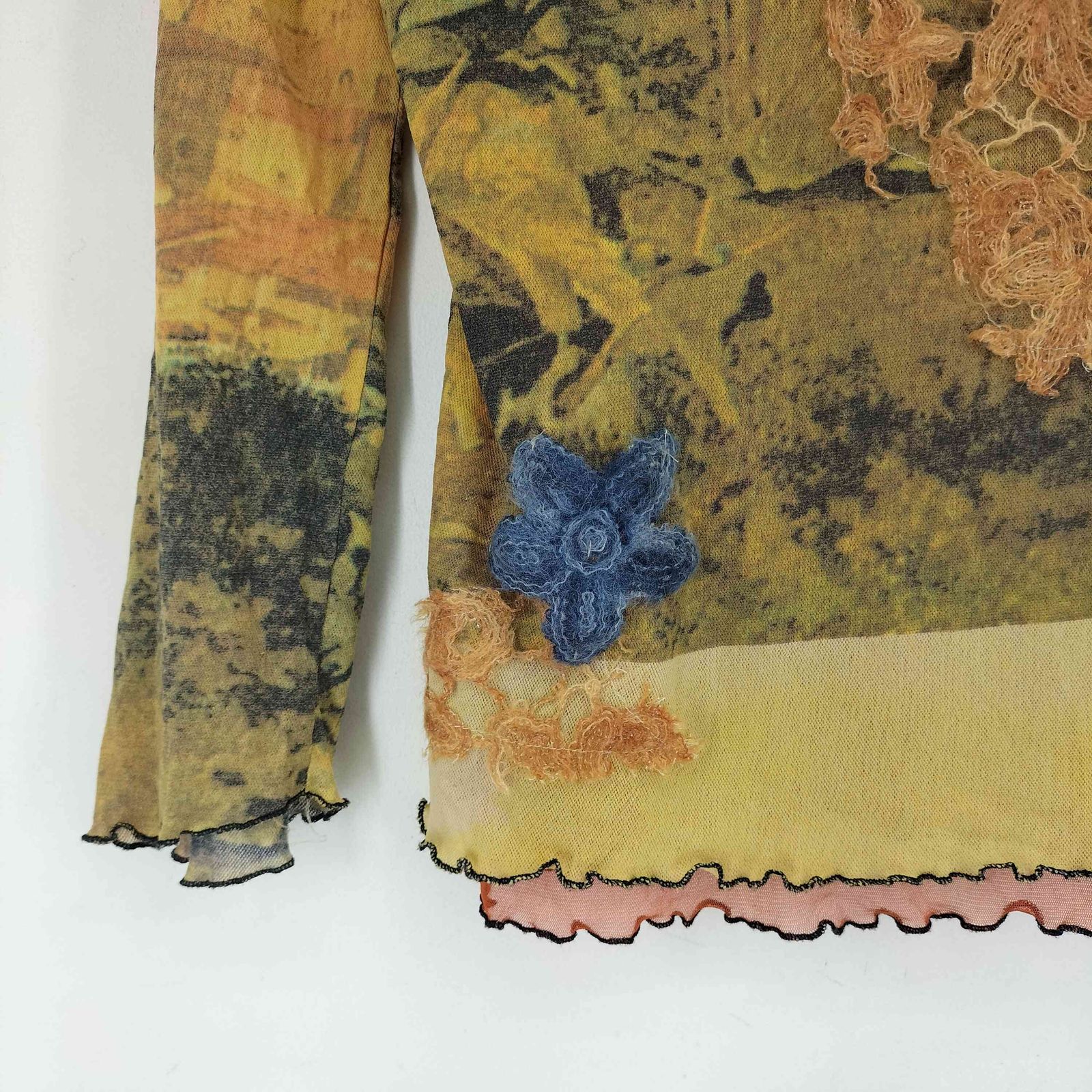 USED古着(ユーズドフルギ) Made in italy フラワー刺繍 総柄パワーネット カットソー レ 中古 古着 0624 ユーズドフルギ USED古着 Made in italy フラワー刺繍 総柄