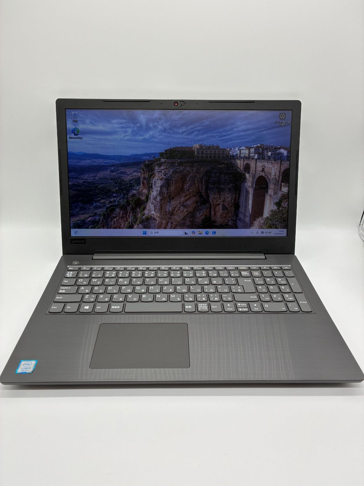 Lenovo V330-15IKB第8世代 i5 メモリ8GB SSD256GB 第8世代 Core i5搭載】Lenovo V330-15IKB｜メモリ8GB・SSD256GB