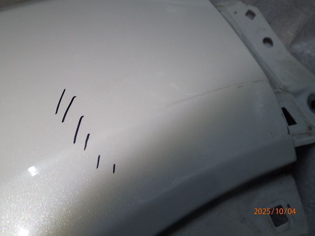 程度良 ヴェゼル RU1 フェンダー 右 パールホワイト 60210-t7a-g00zz FFCRYSTALESIA_COM