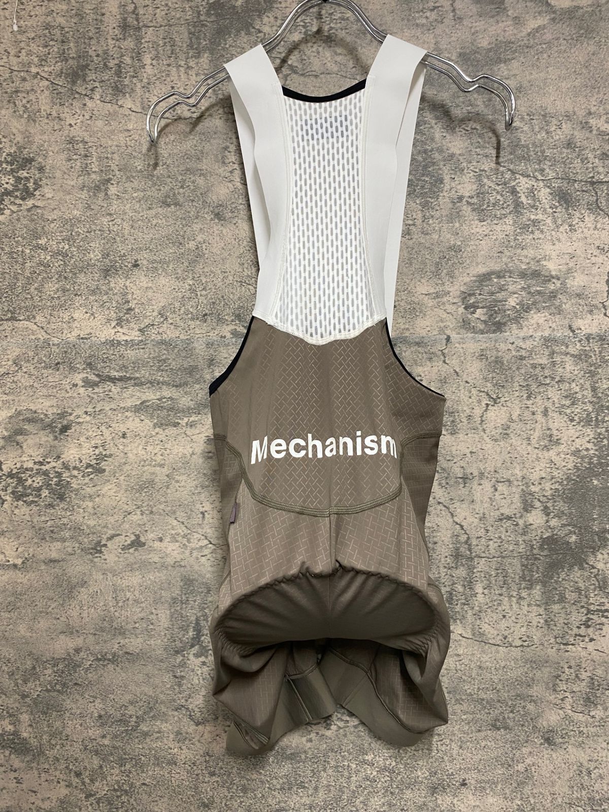 JC395 パスノーマルスタジオ Pas Normal Studios Men s Mechanism Bibs ビブショーツ アース S