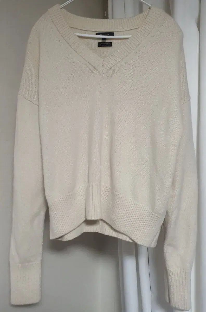 マッシモ ドゥッティ ウール カシミア Vネック ニット アイボリー