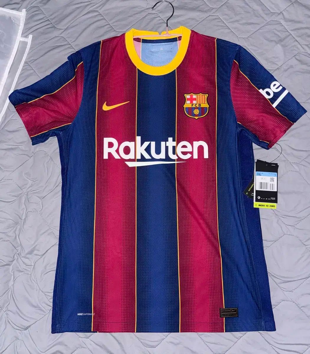 M 20-21 バルセロナ アセンティック タグ付き