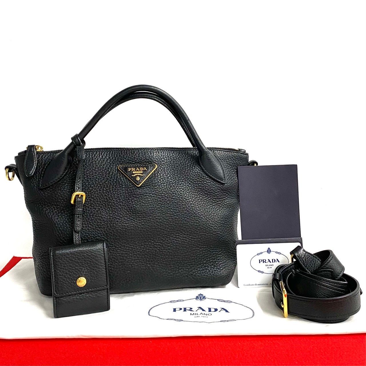 【極美品】PRADA プラダ ミニハンドバッグ 三角ロゴ ブラック ナイロン 三角ロゴ金具ナイロンミニハンドバッグ ブラック ヴィンテージ