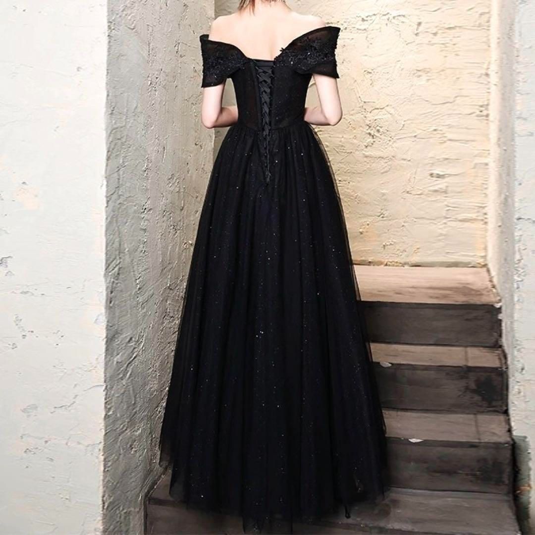 レディースファッション お花のデザインが美しいオフショルチュール
