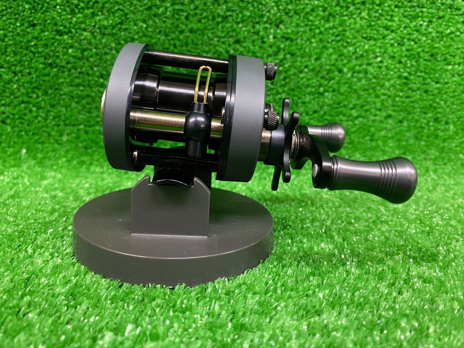 五十鈴工業 BC431SSS-T2 ミリタリーグレイ （栗東店） - メルカリ