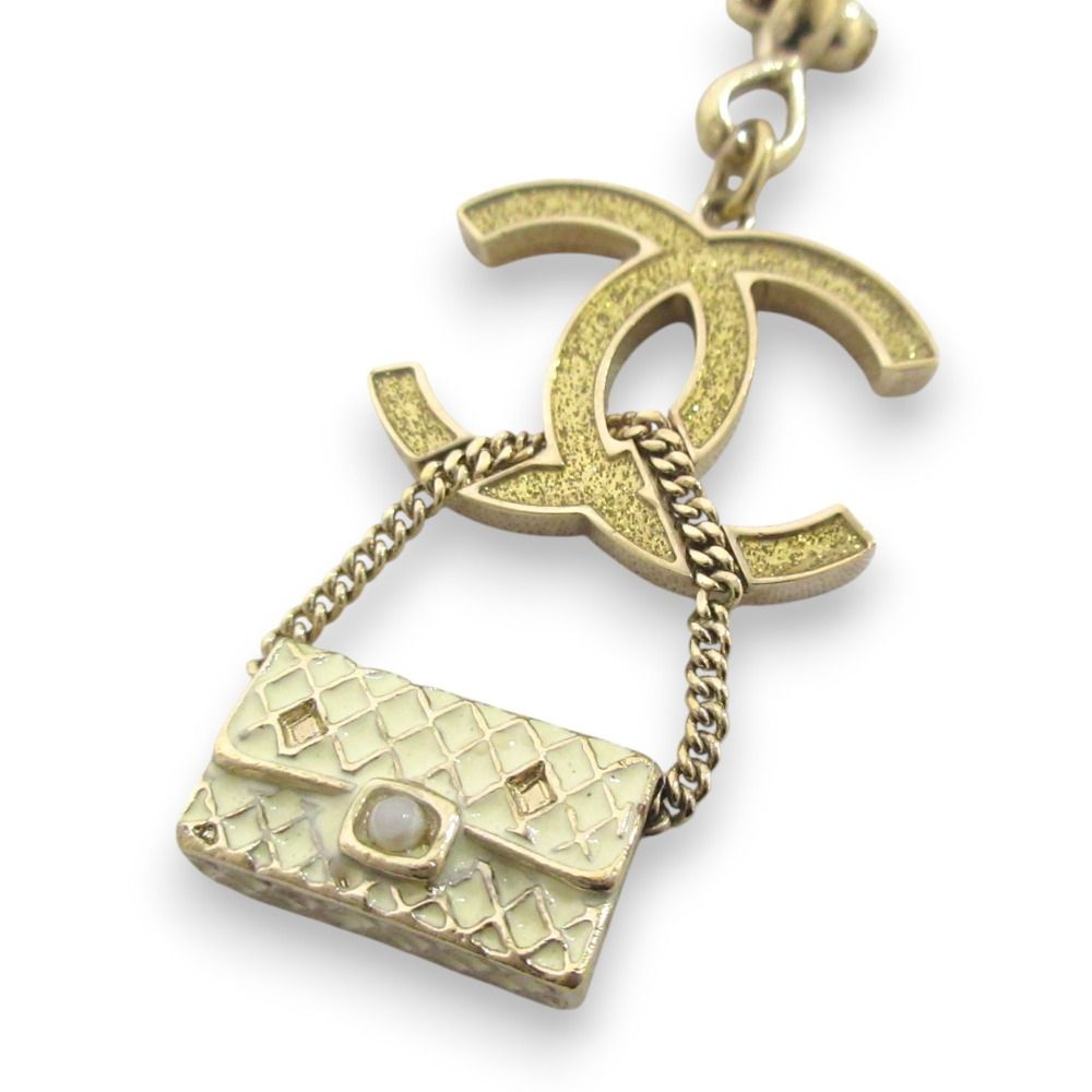 美品 CHANEL シャネル 07P ココマーク マトラッセバッグ