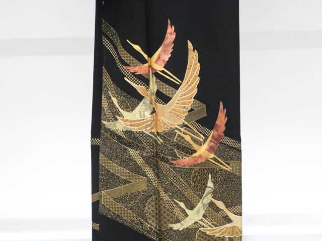 D198 夏着物　黒留袖　流水　絽　正絹　五つ紋　比翼なし　美品 D198 夏着物 黒留袖 流水 絽 正絹 五つ紋 比翼なし 美品 3110