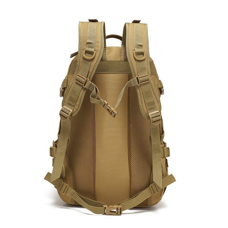 アウトドア リュック バッグ 黒 ブラック カーキ 大容量 40L ミリタリーリュック ミリタリー 防水リュック デイバッグ バックパック 撥水 アウトドア リュック バッグ カーキ 大容量 40L ミリタリー