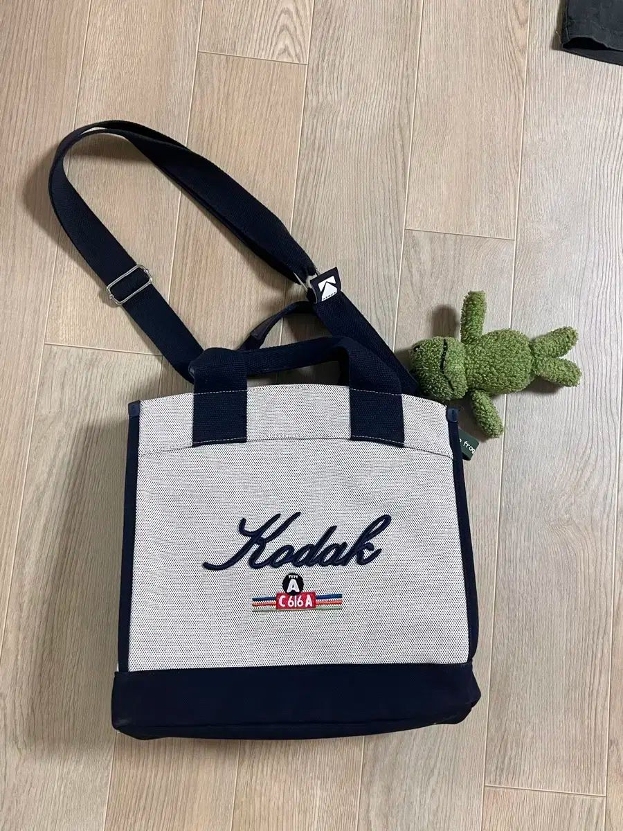 豊岡衣川鞄 stitchon 縦型ショルダーバッグ 衣川産業 ステッチオン