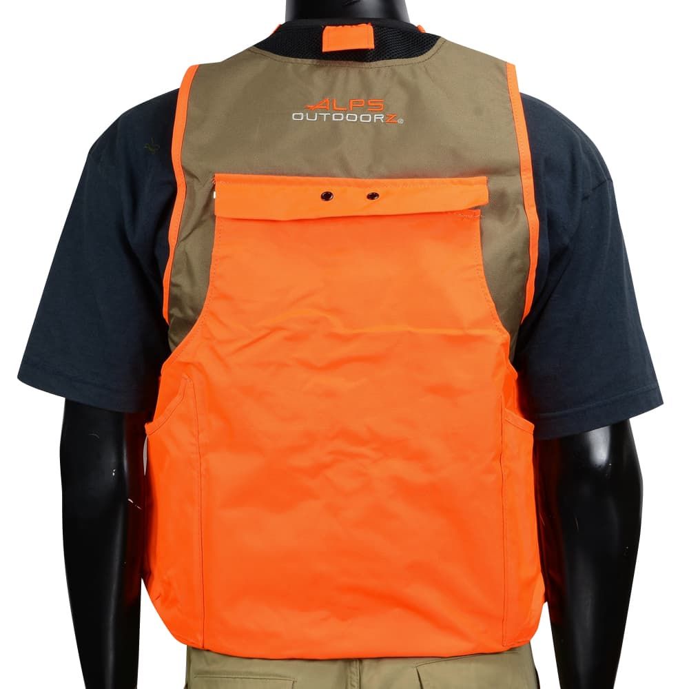 レア日本未上陸！スウェーデンの狩猟用メーカーPinewoodのハンティングベスト HUNT& (ハントアンド) ハンティングベスト 2023モデル/狩猟用