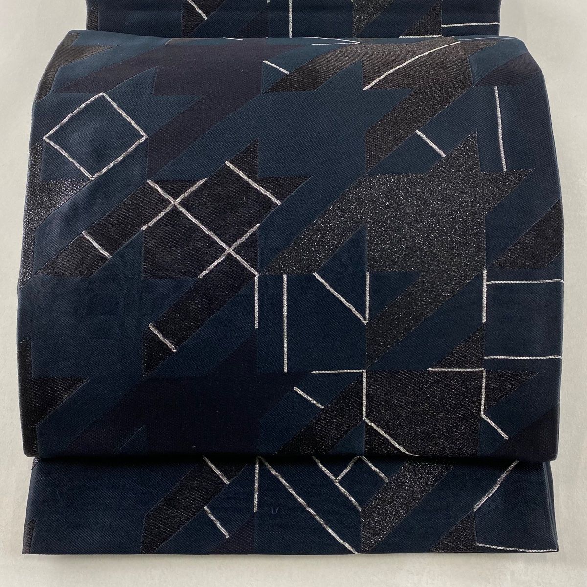 袋帯 美品 名品 丸 幾何学 クリーム 六通 正絹 だらし 【中古】