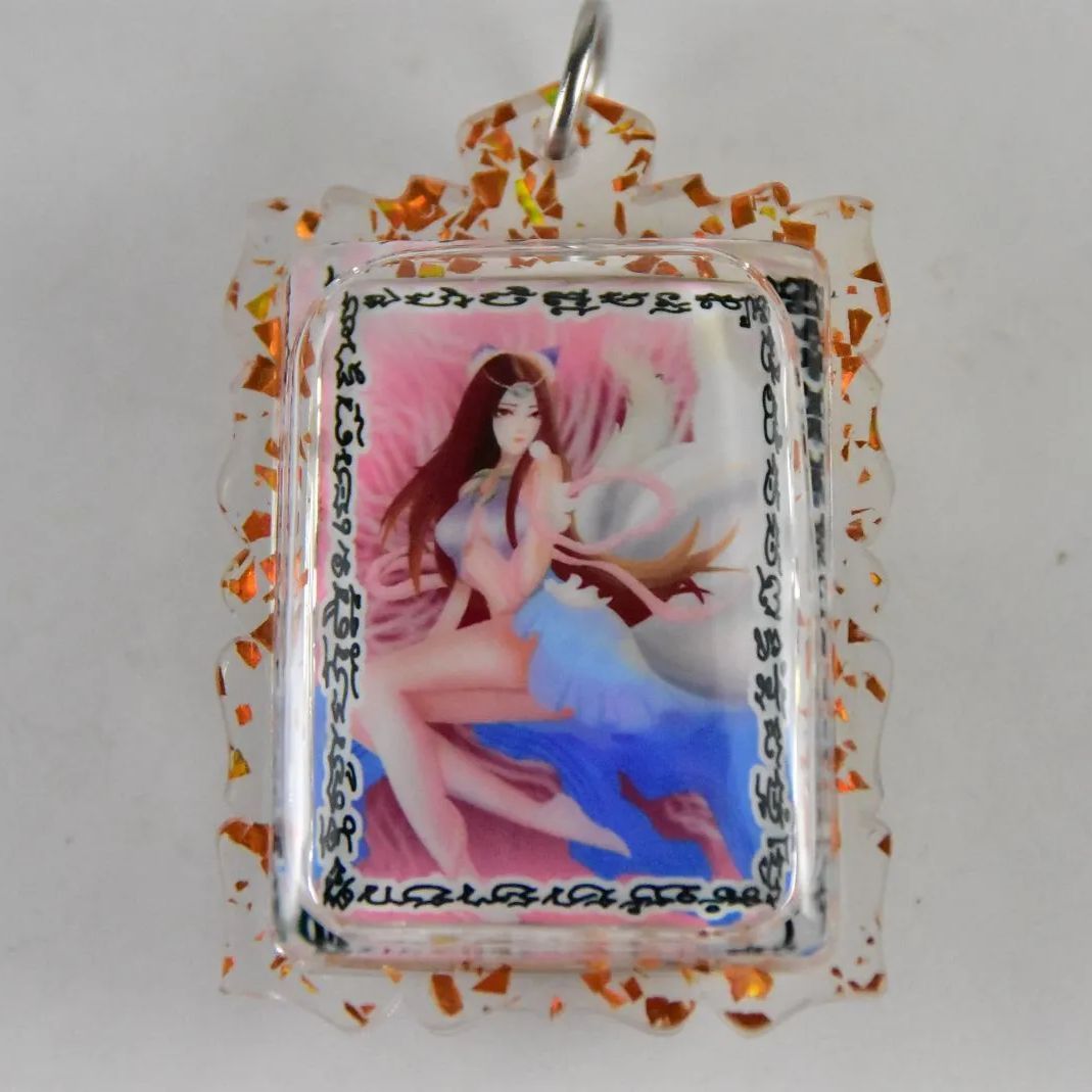 タイ呪物 呪符 ジンジョークカオハン 九尾の狐 プラクルアン 恋愛運