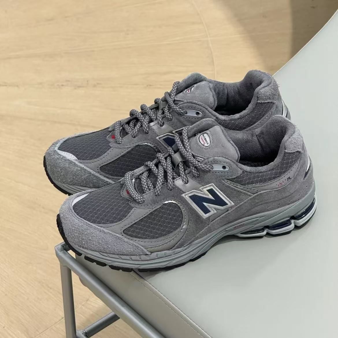 新品未使用 NEW BALANCE M2002RXC GORE-TEX GREY CASTLEROCK/NATURAL 