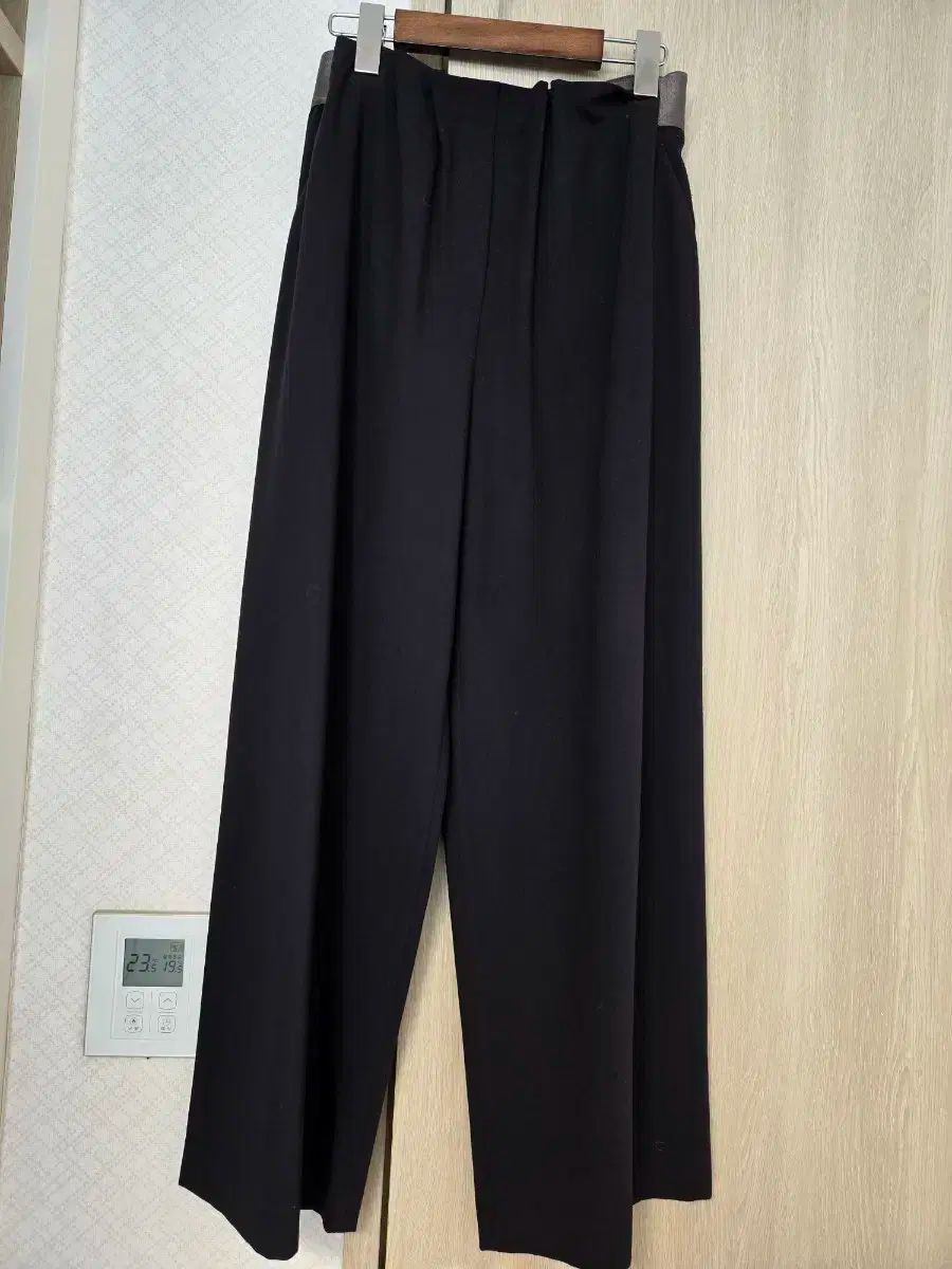 システムパンツ