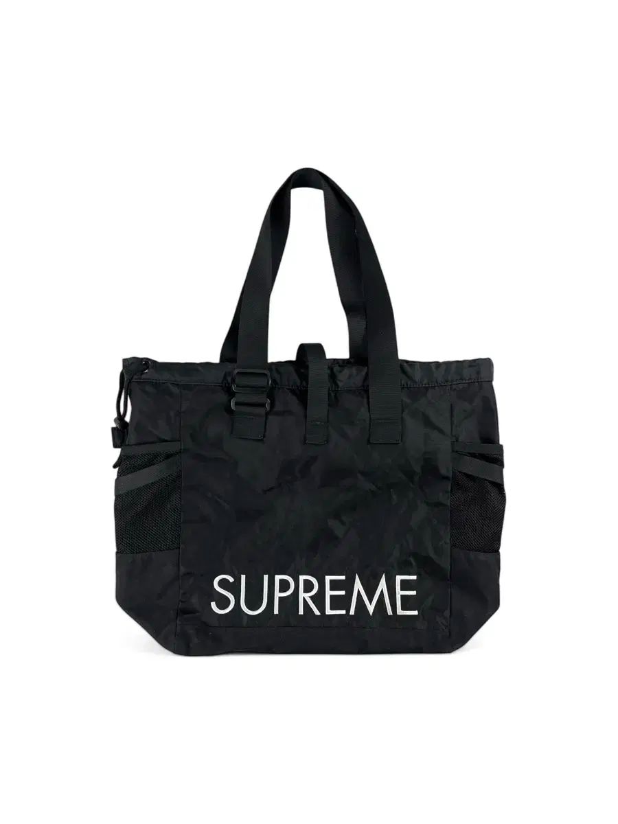 Supreme シュプリーム