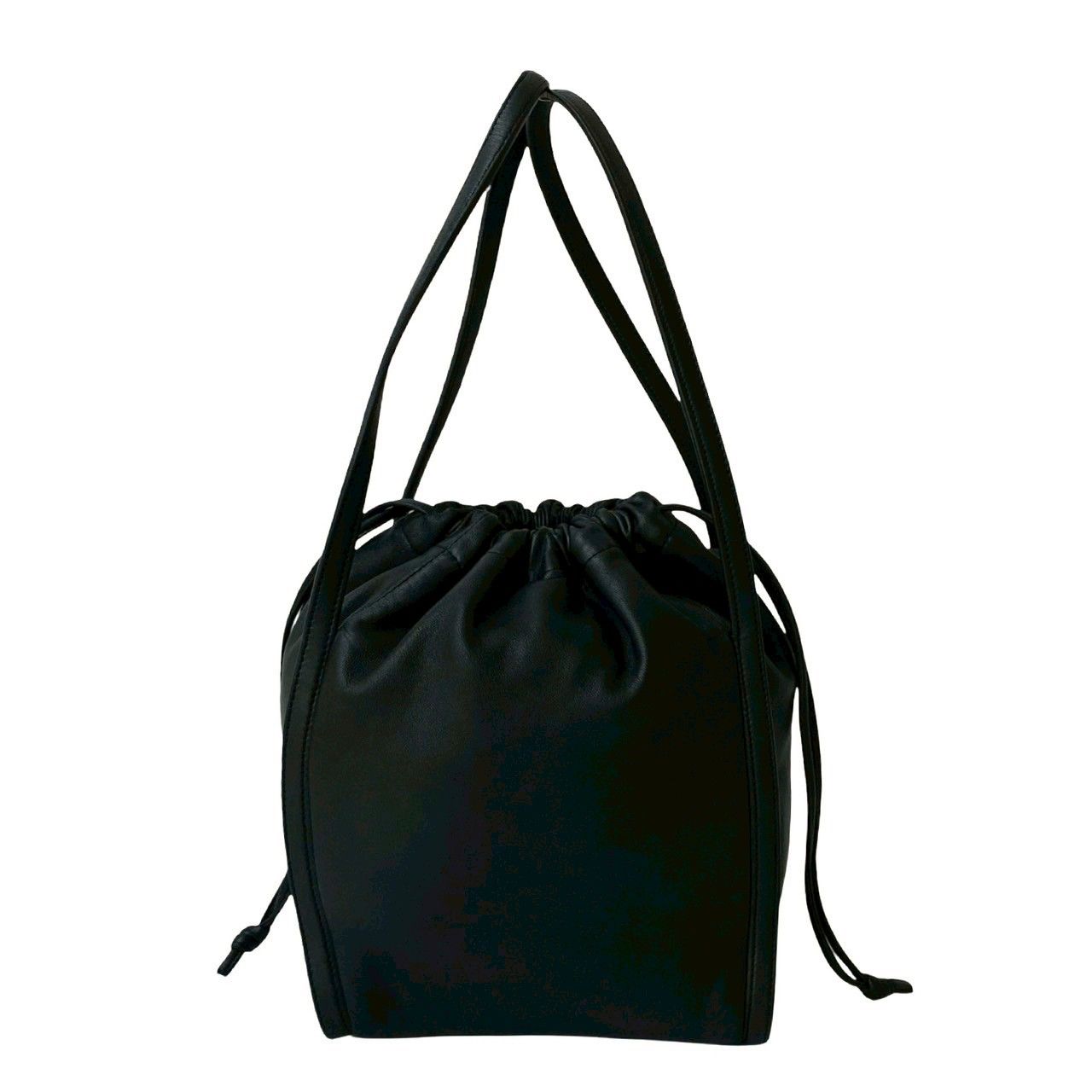 極美品✨ロエベ LOEWE ナッパレザー 巾着 ショルダー ロゴ入 2way 極 美品 希少品 LOEWE ロエベ ロゴ 型押し ナッパ レザー 本革