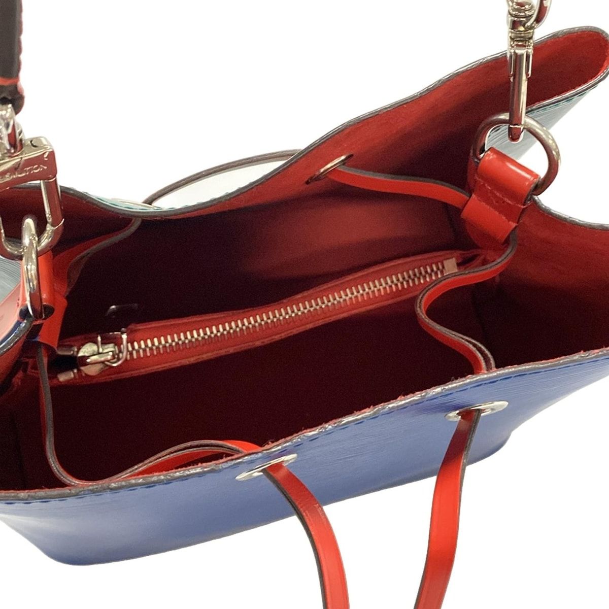 ブルーロワエムロード